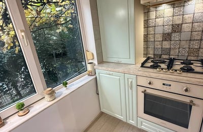 Rent of a comfortable 3-room apartment, 70 m², Constanța, Romania